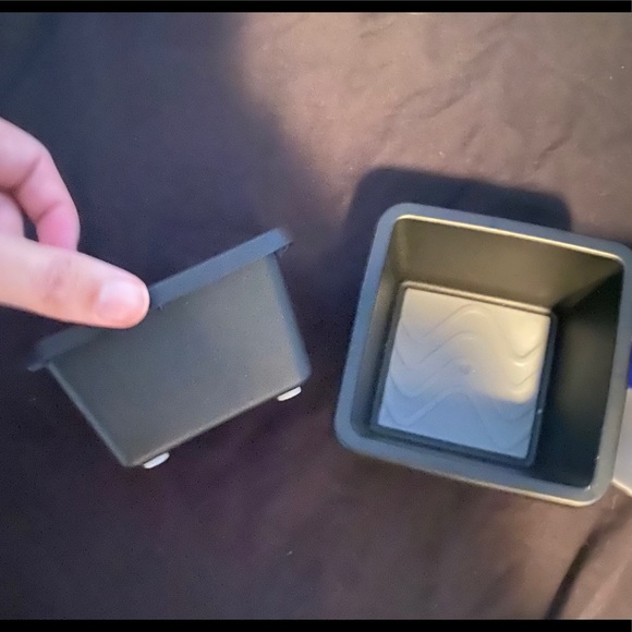 Small Organizer - Picture 2 of 4